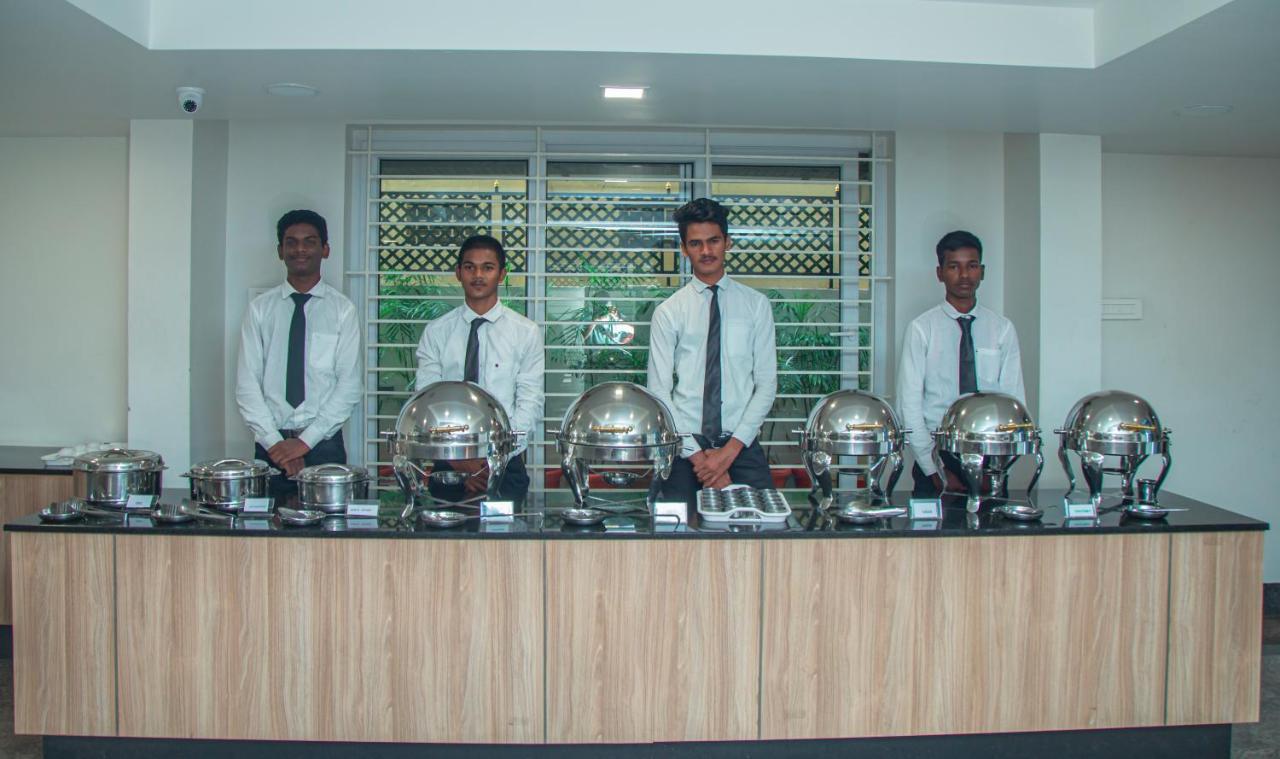 Park Avenue Suites Coimbatore Exterior photo